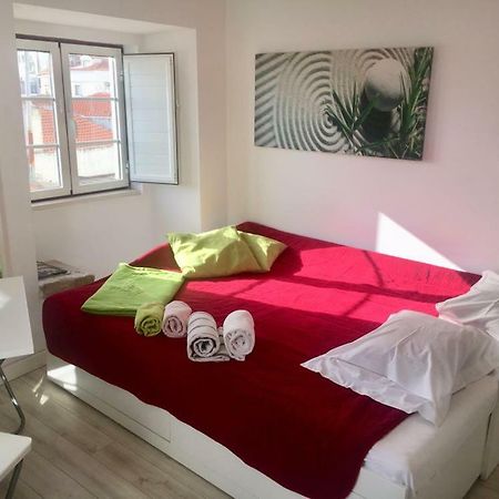 Pequeno Hostel Studio Lisboa Extérieur photo